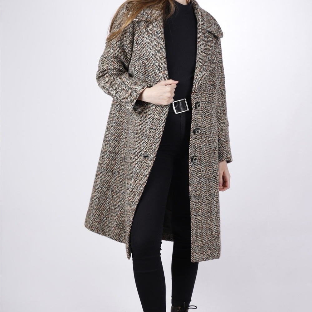 Women's Herringbone Coat - image 4